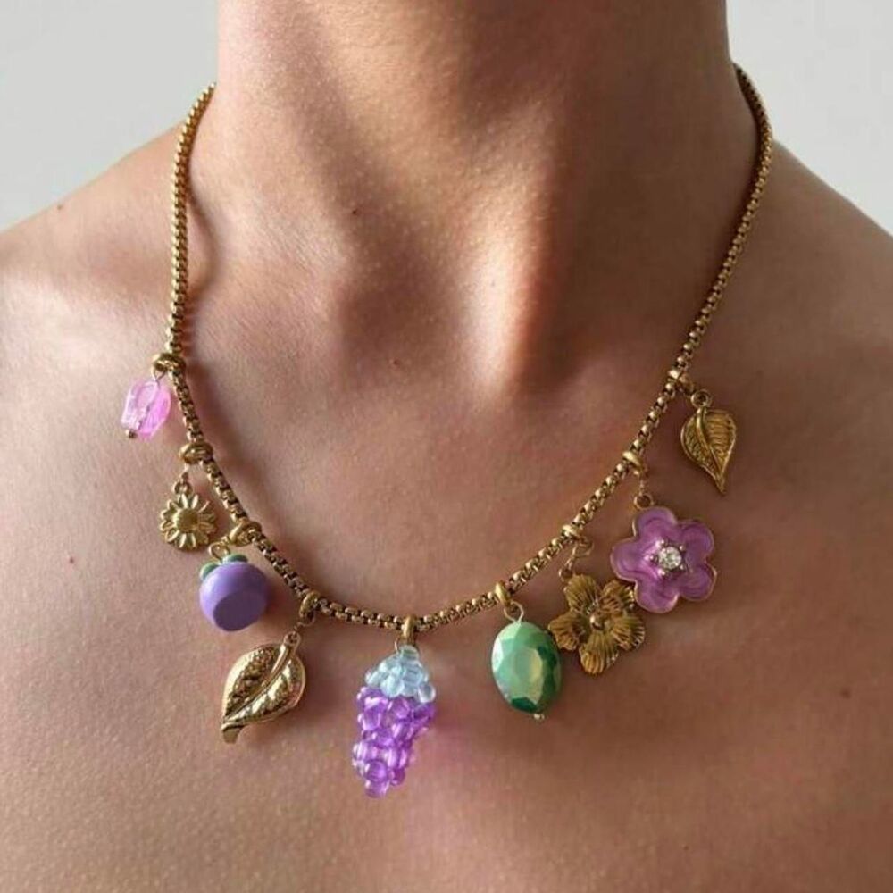 Grape necklace D75